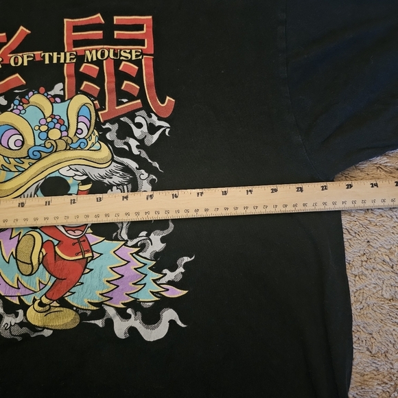 Disney Year of the Mouse 2020 Graphic Tee T-Shirt Size Extra Large XL - Picture 6 of 6